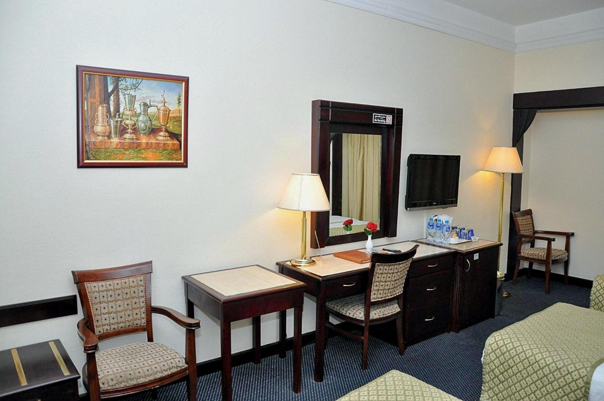 Claridge Hotel Dubai Exterior photo