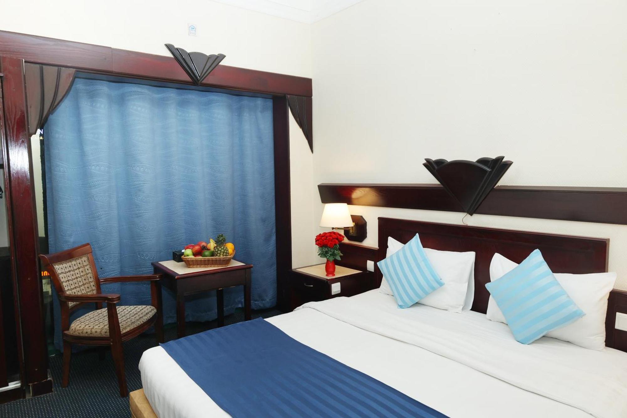 Claridge Hotel Dubai Exterior photo